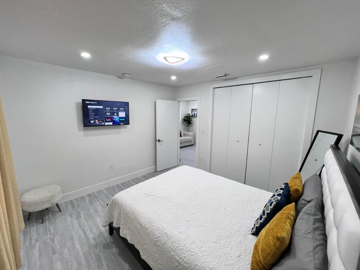 Stylish 2 Bedrooms Apartment By Miami International Airport Exterior foto